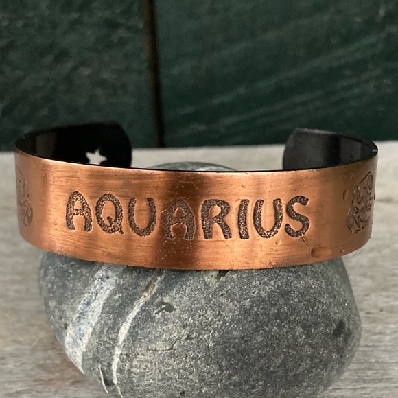 Vintage | Aquarius Zodiac Solid Copper Cuff Bracelet - Picture 1 of 8
